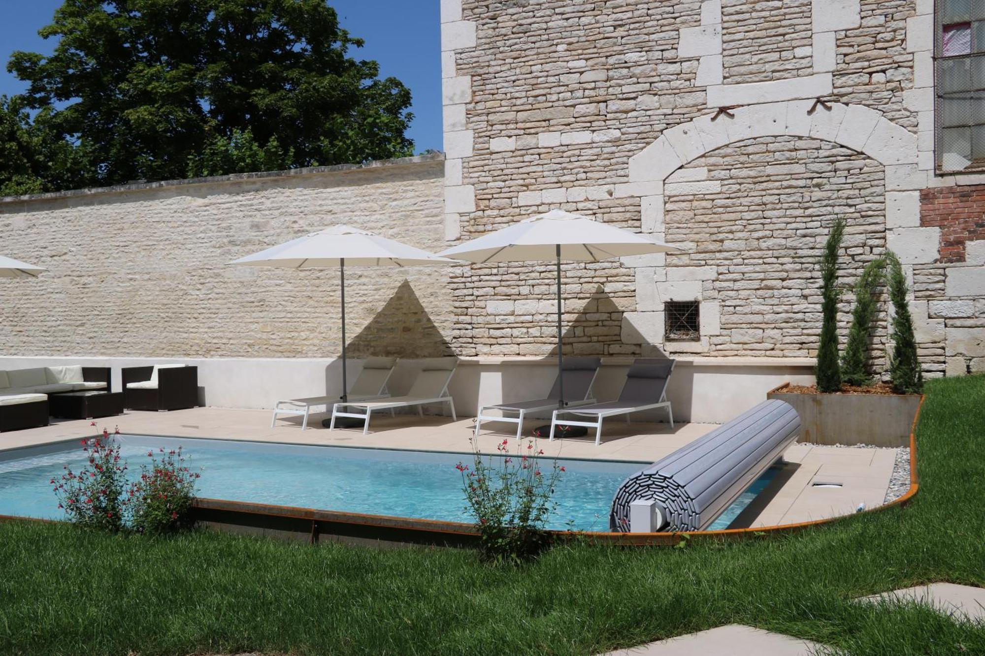 La Villa Lombardi En Champagne, Avec Piscine Privee Et Jacuzzi Les Riceys Exterior foto